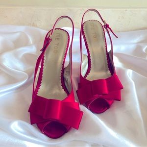 Red high heel holiday shoes